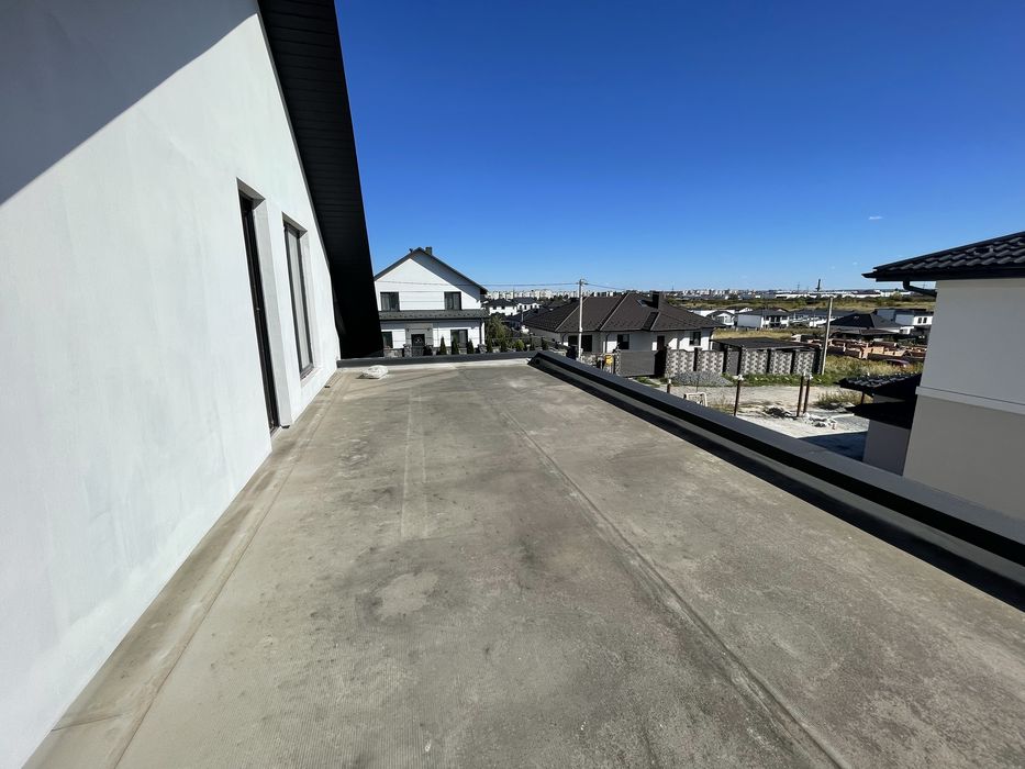 Продам Будинок в місті 10 сот землі Макарова 3-тя поліклініка