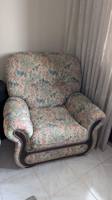 Sofas conjunto 1 sofa cama e 2 sofas individuais  em tecido italiano c