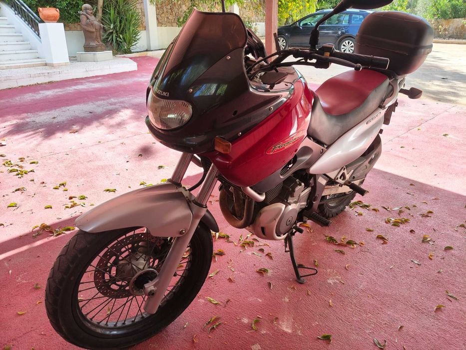 Vendo Suzuki 650