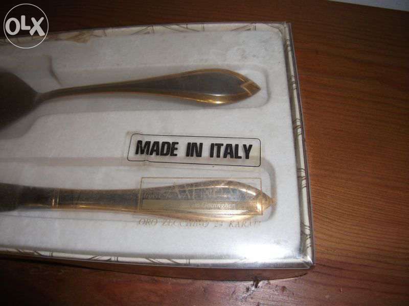 Talher para bolo em inox e ouro axendale