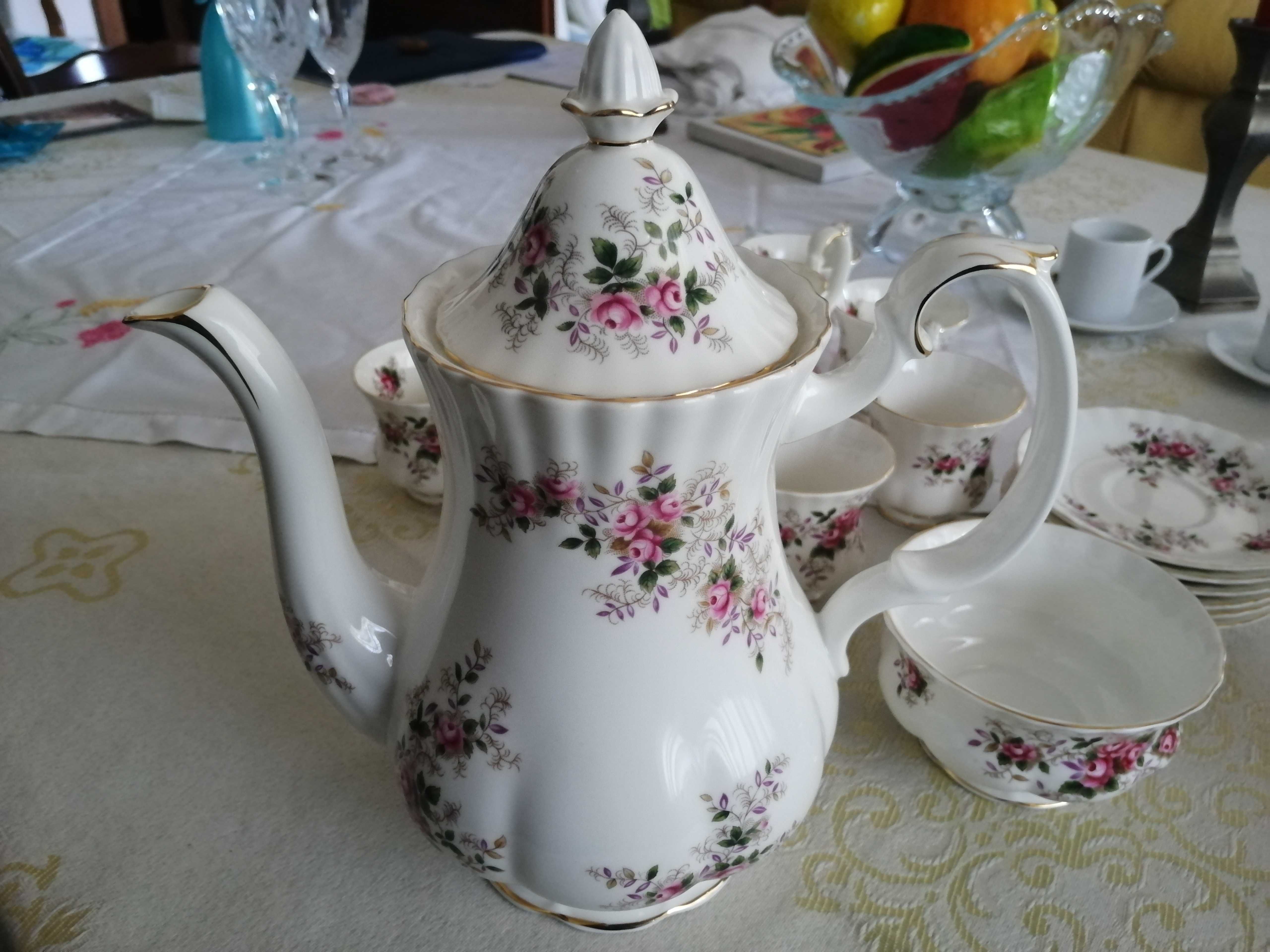 Serviço de Chá Royal Albert Lavender Rose