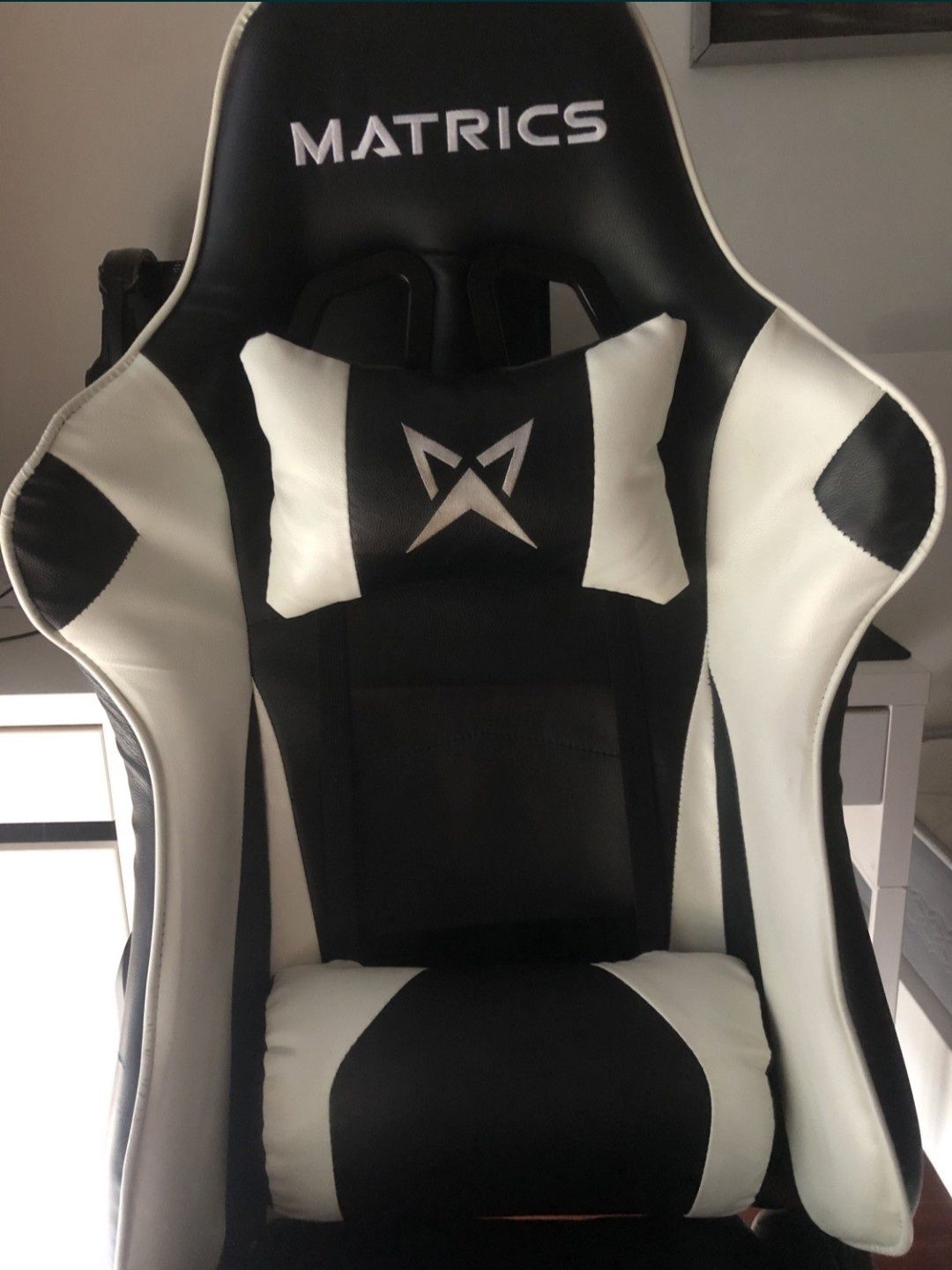 Vendo Cadeira Gaming ( Excelente Estado )