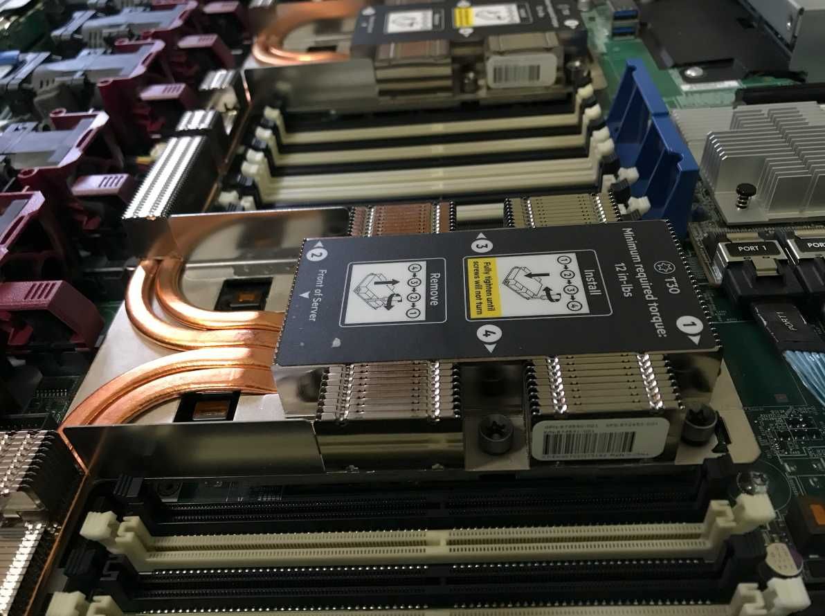 HP Сервер 1U HPE Proliant DL360 Gen10 G10 8xSFF FCLGA3647 Оренда
