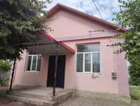 Будинок в селі Коршів - 12000 Дол США. Торг.