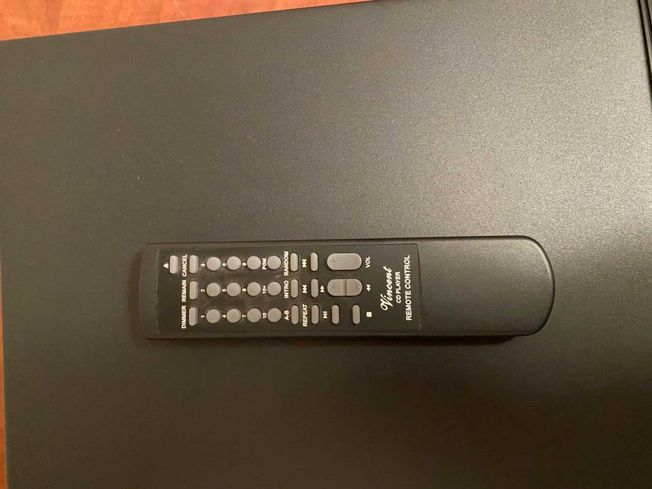 Odtwarzacz CD - Vincent CD-400