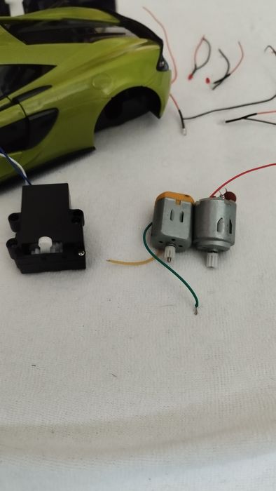 Mclaren RC 1/18 Peças