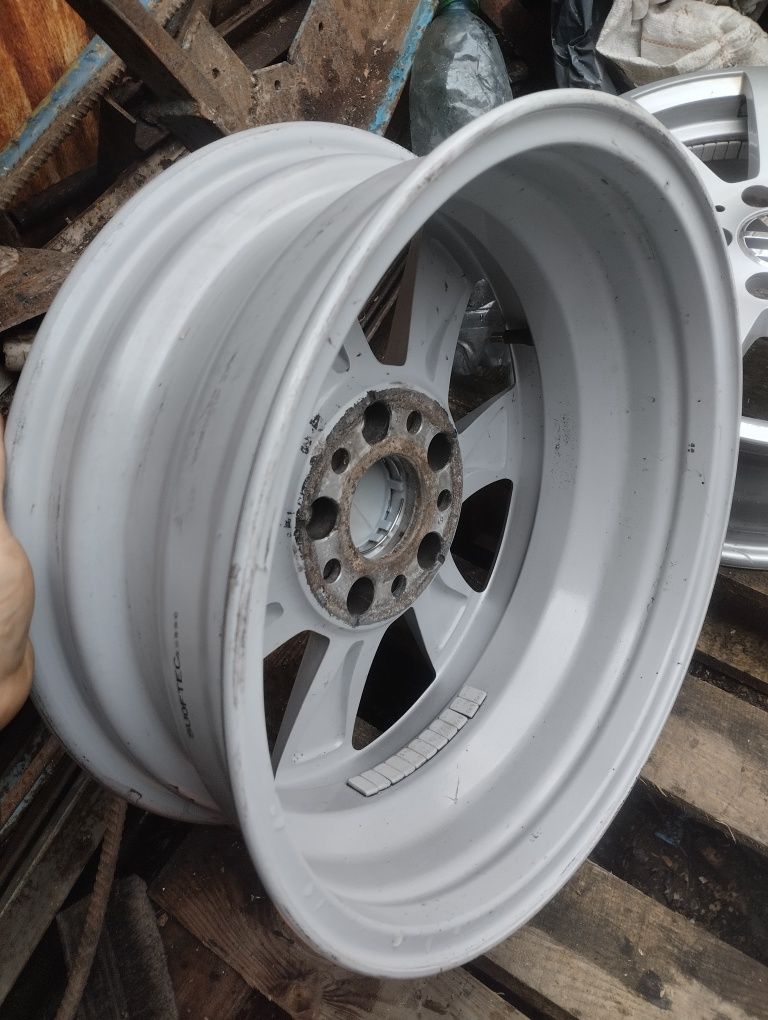 Диски R16 5x112 6j et 39 Mersedes Benz