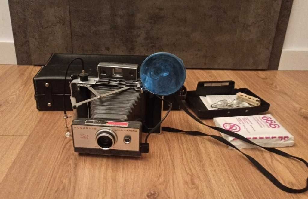 Polaroid LandCamera 101