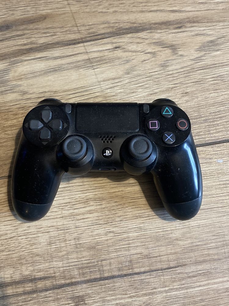 Pad do ps4 kontroler