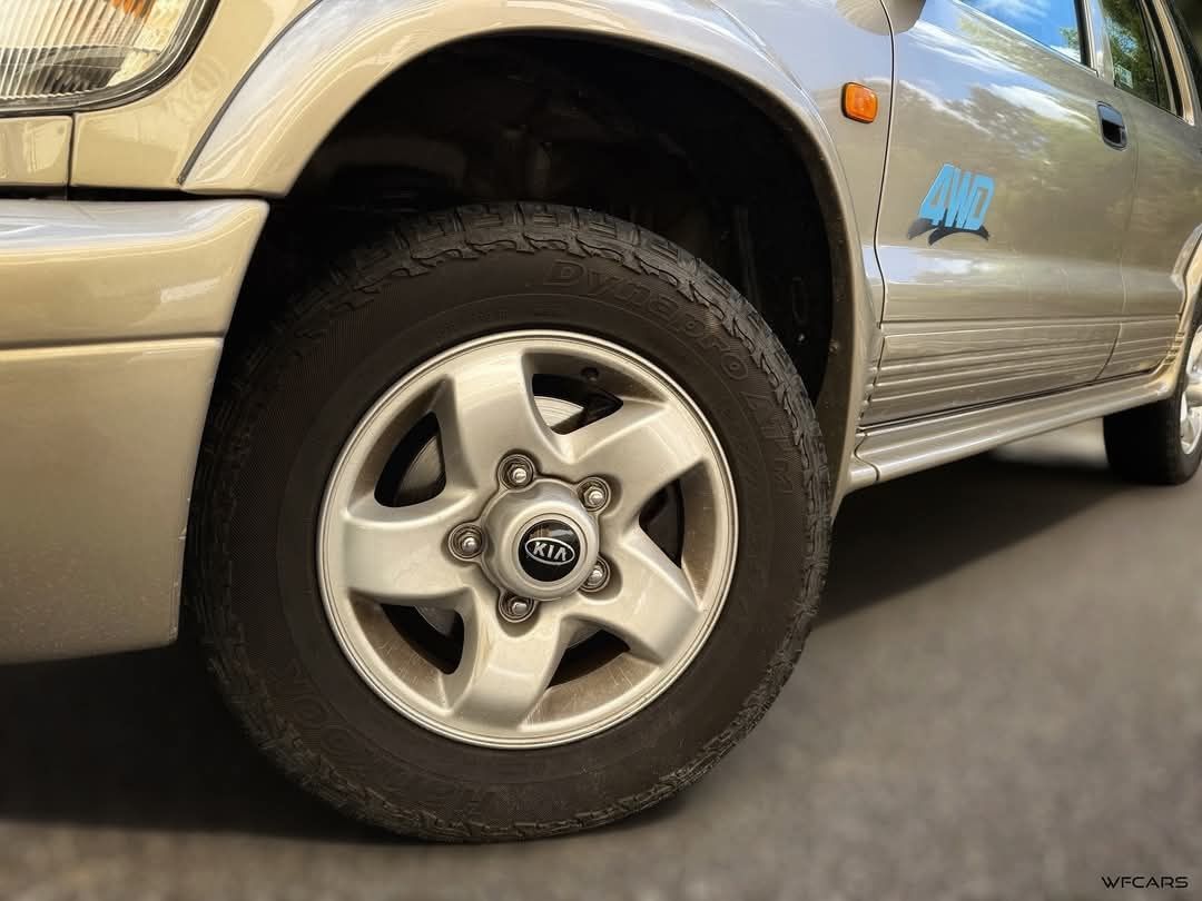 Vendo Kia de janeiro de 2000
