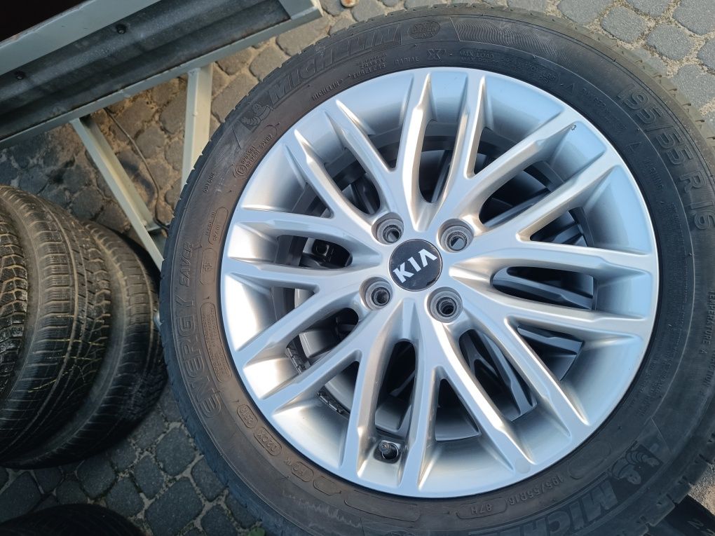 Alufelgi Kia Stonic Rio 4x100 195/55 16