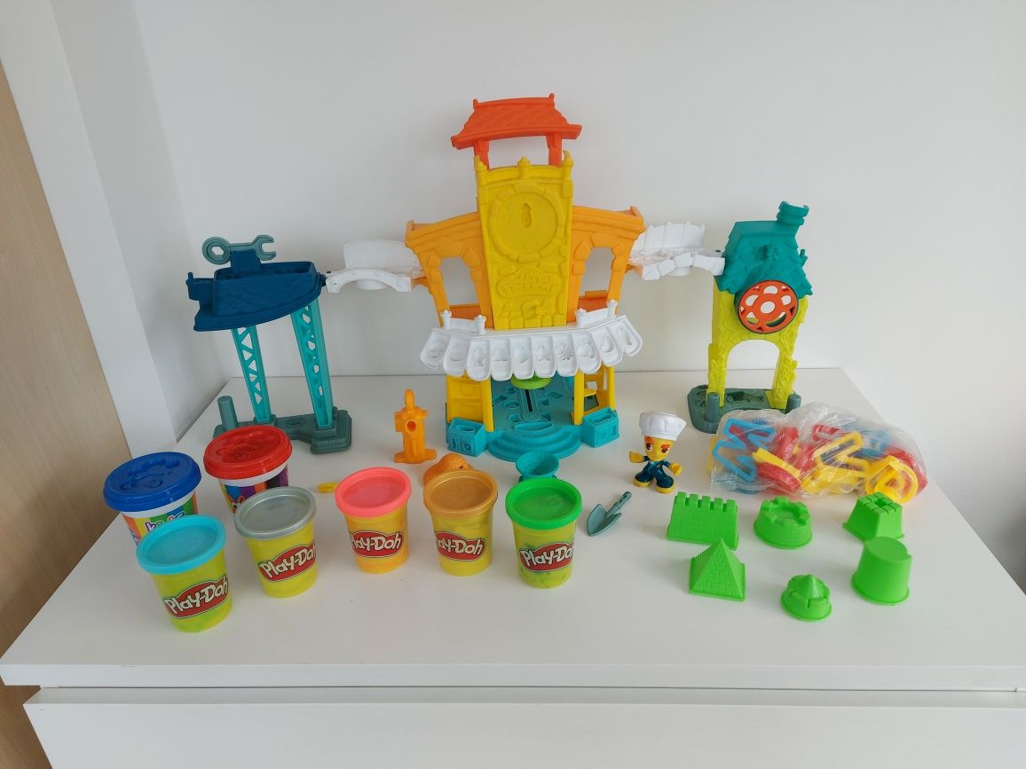 Ciastolina Centrum miasta Play-Doh plus dodatki