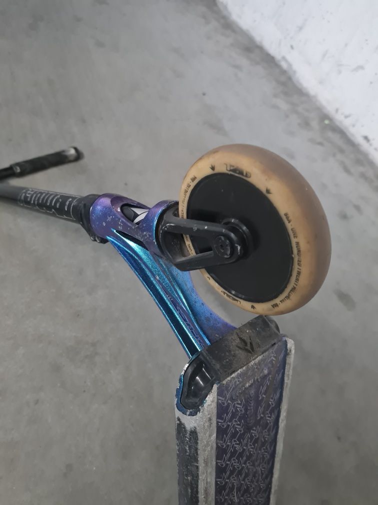 Hulajnoga Blunt Prodigy S7 midnight