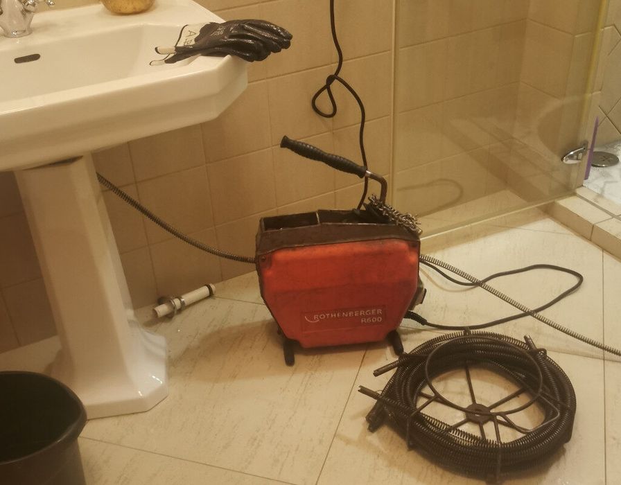 Przepychanie rur czyszczenie kanalizacji hydraulika