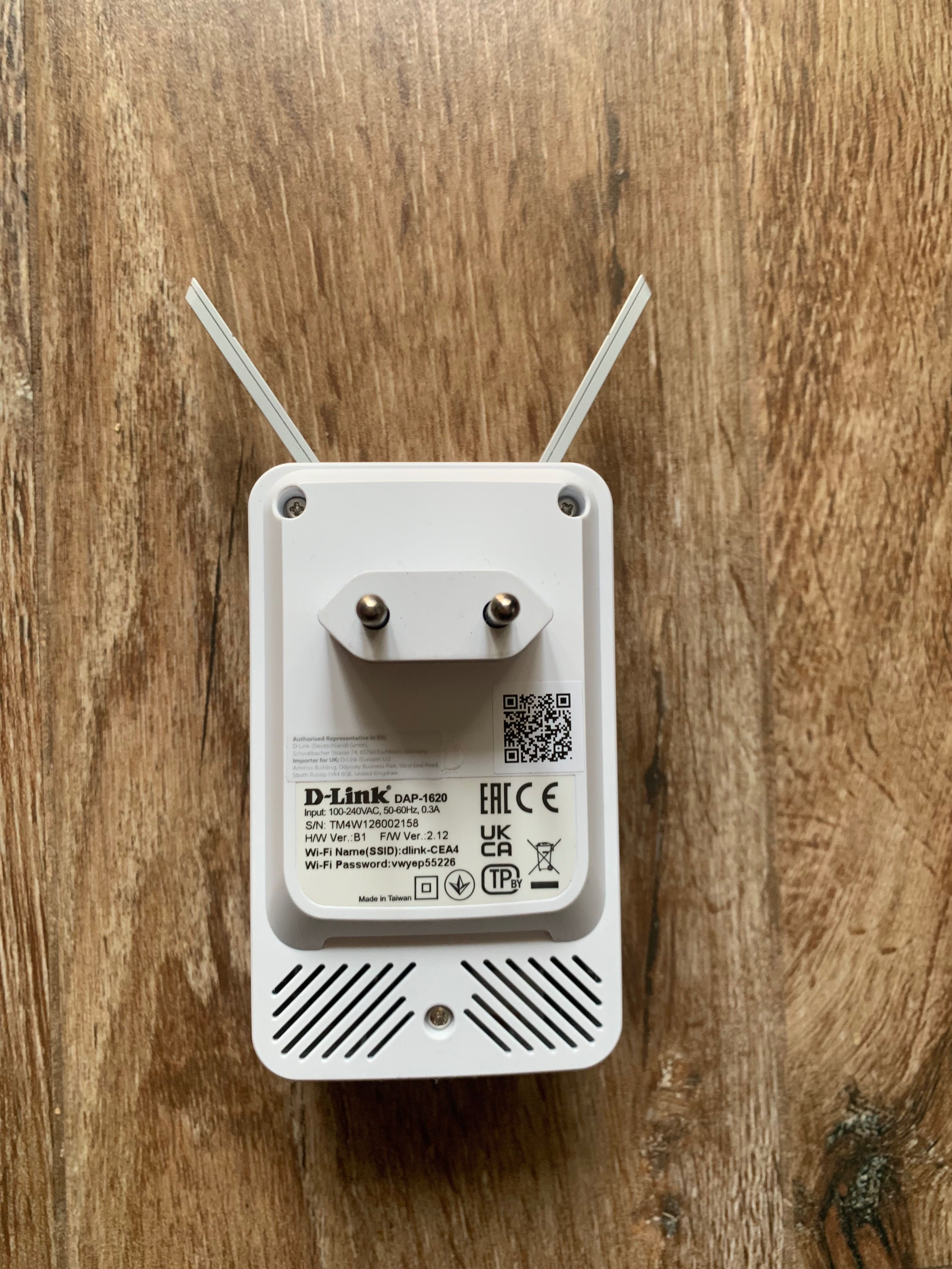 Wzmacniacz WIFI D-Link DAP 1620_