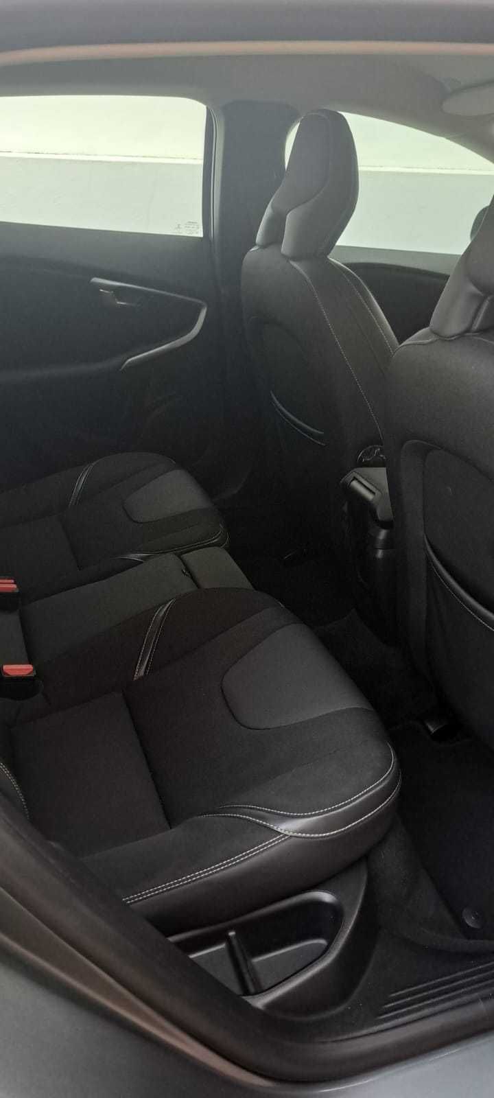 Volvo V40 1.5 T3 sport edition Geartronic