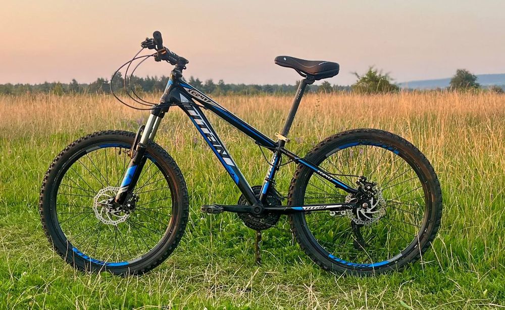 Велосипет TITAN BIKE cross country на документах