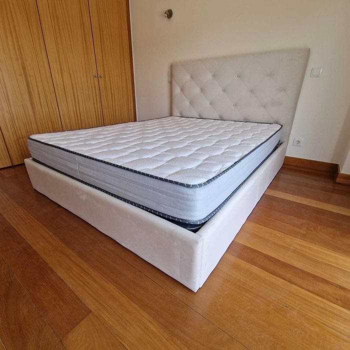 Camas de Casal Estofadas de Luxo 199€ Disp. em Várias Cores! 190x140m!