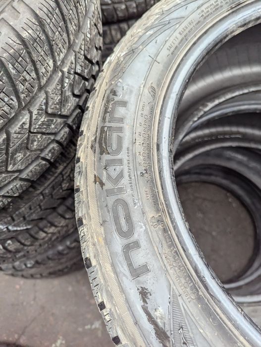 235/50R18 Nokian winter
