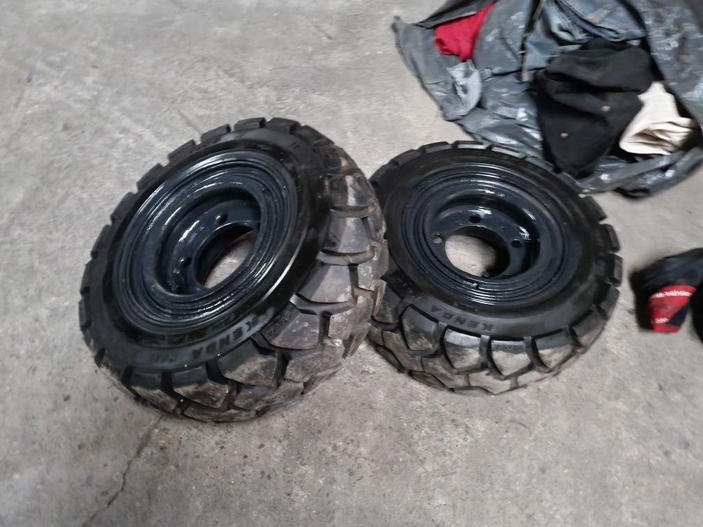 Opony, Koła 18x7-8 Linde H14, H16, H18, Jungheinrich