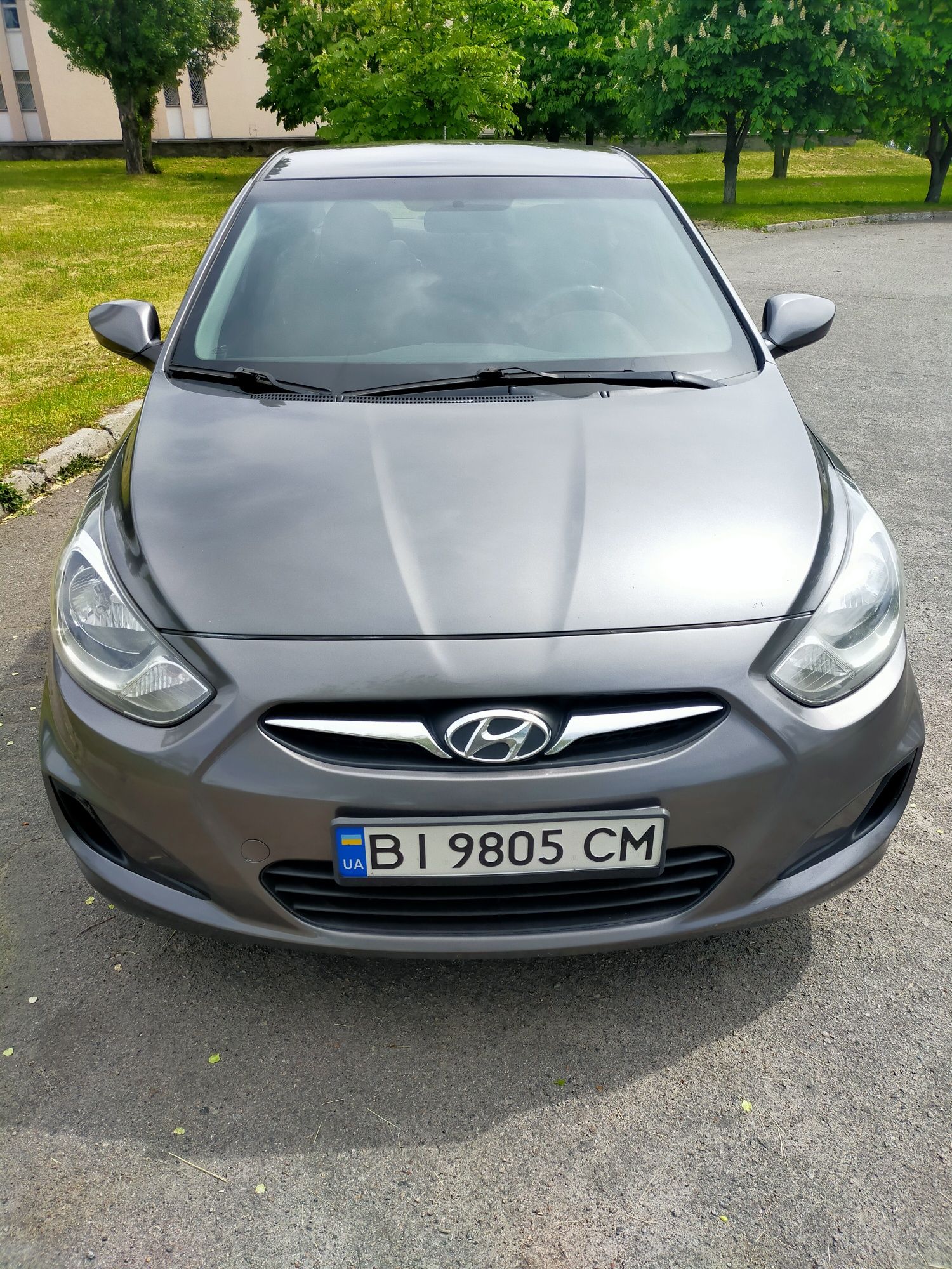 Продам Hyundai Accent 1.4. 2011 року