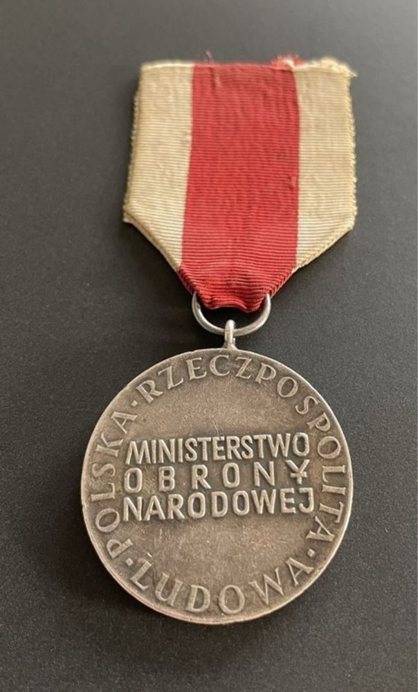 Srebrny medal Za Zasługi dla Obronności Kraju LWP