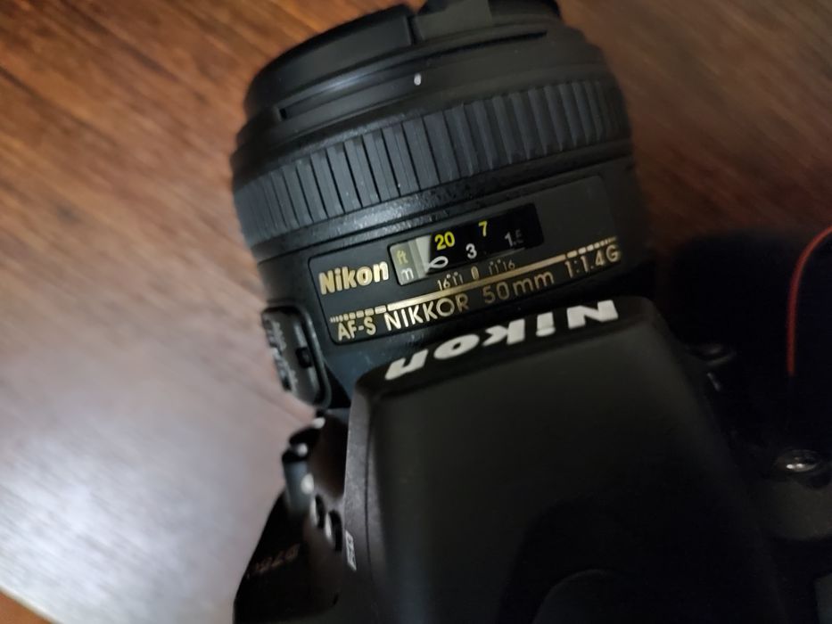 Nikon d750 z obiektywem Nikkor AF-S 50mm 1.4