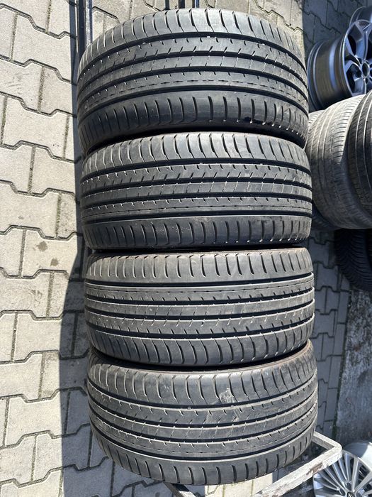 225/35r19 kmpl lato
