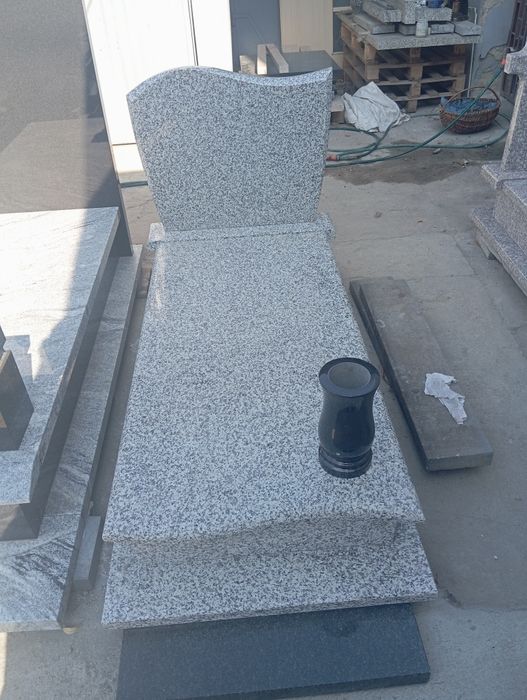 Nagrobki granitowe promocja do 20.11.2025