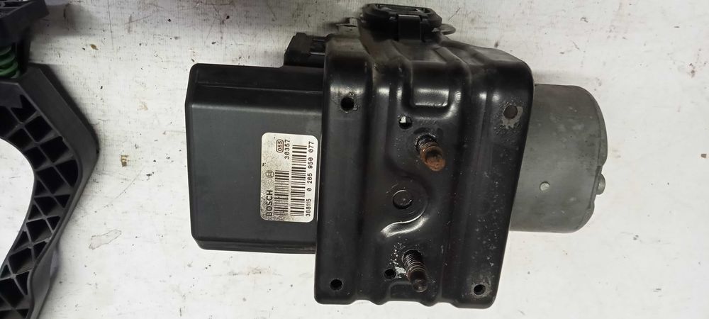 ABS Servofreio pedais Smart Roadster 452
