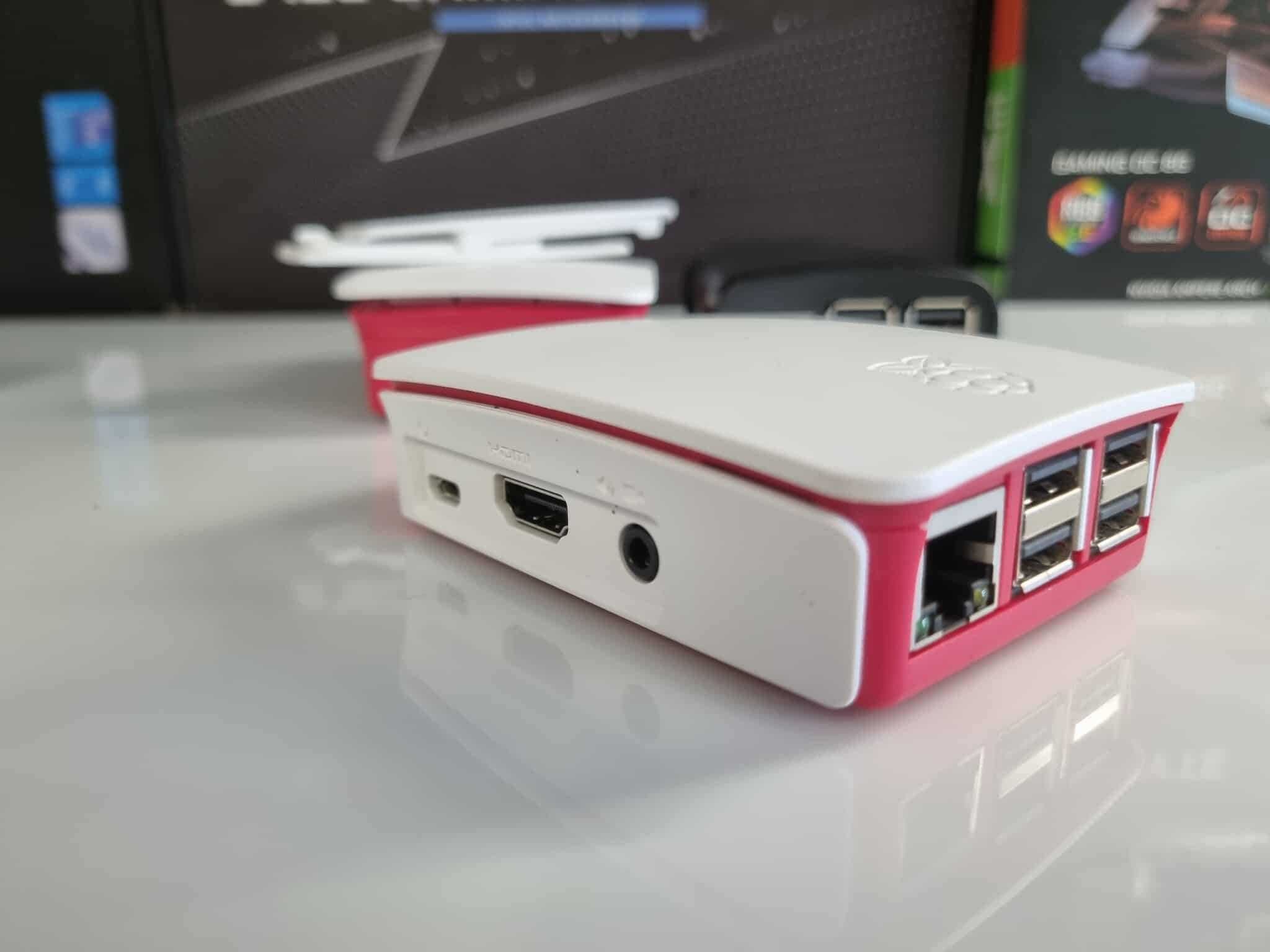 komputer mini Raspberry Pi 3 Model B+, obudowa karta pamięci