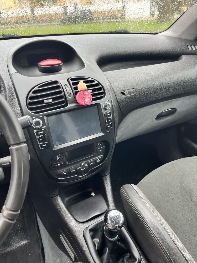Peugeot 206 GTI 2.0