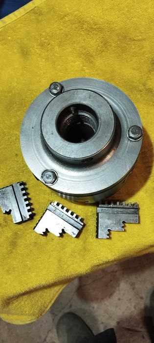 Токарный патрон 125 мм.