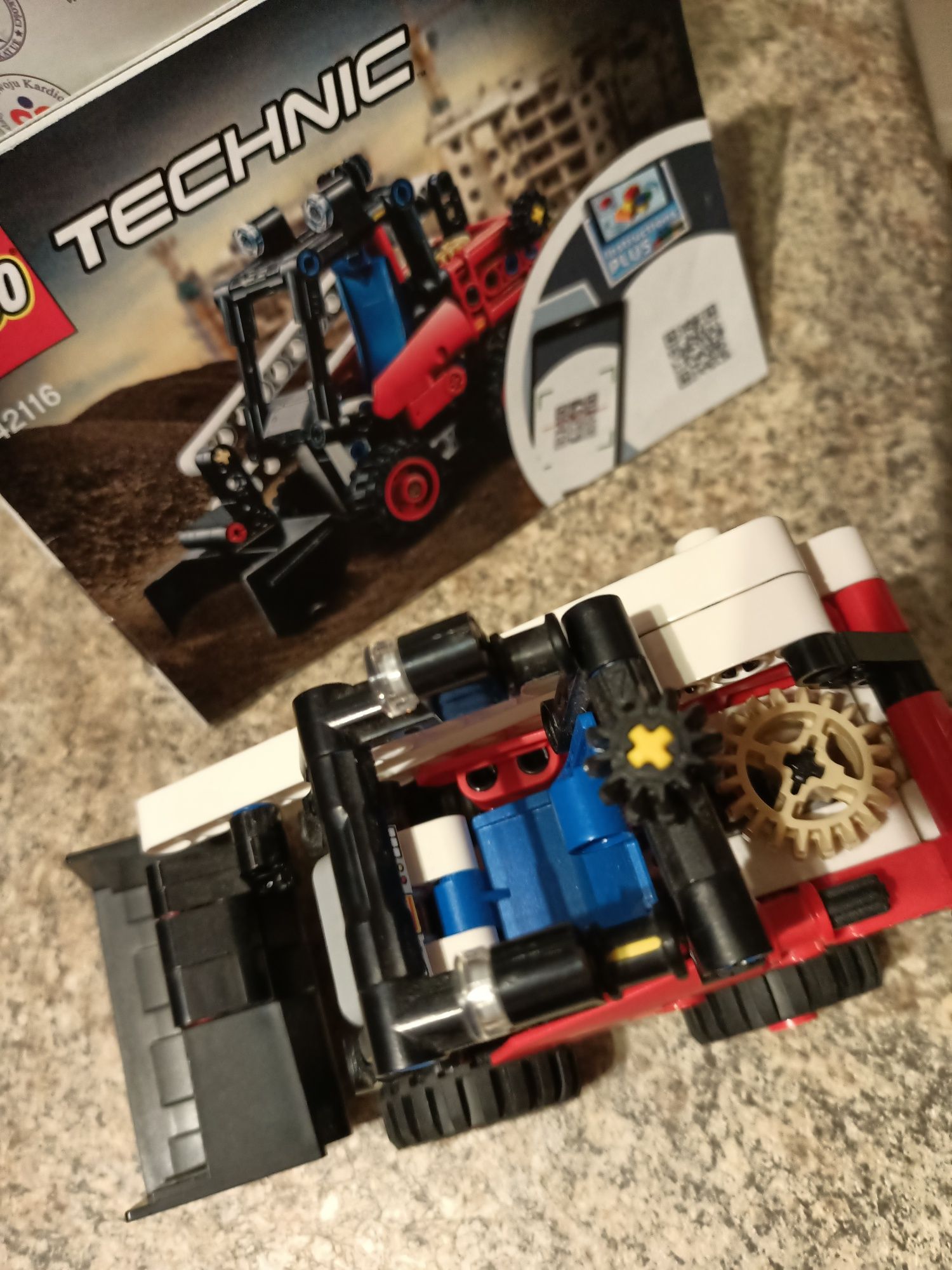LEGO technic model 42116