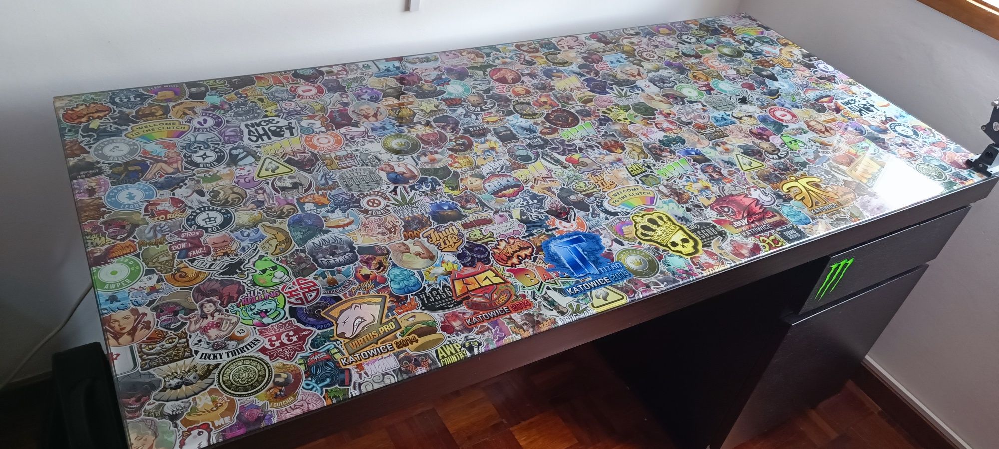 Mesa MALM do IKEA