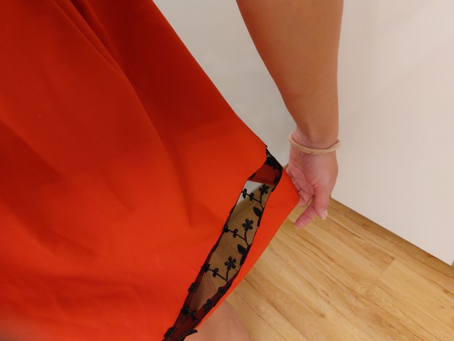 Sukienka czerwona z koronką rozmiar S komunia wesele