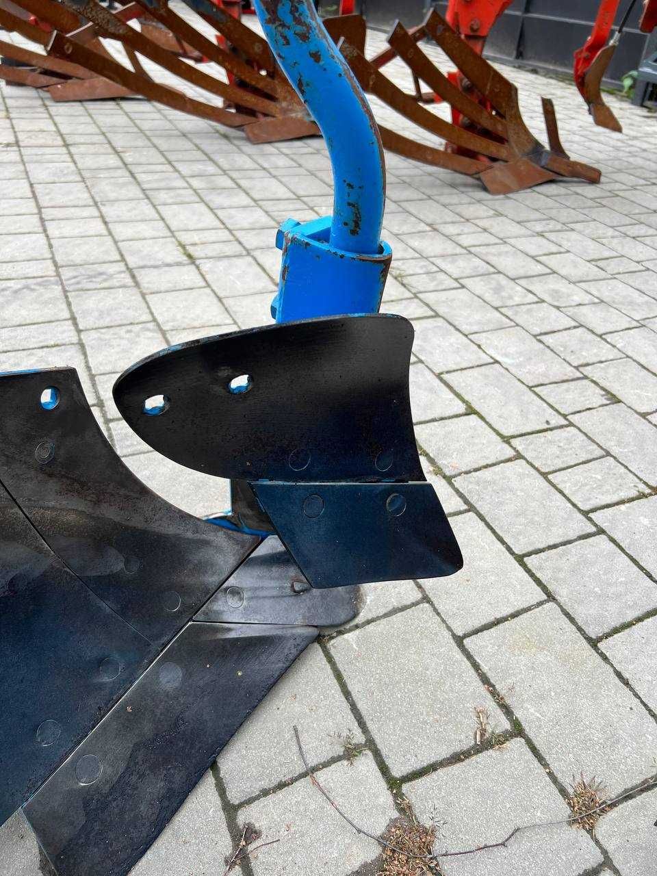 Плуг оборотний Lemken Opal 90 2+1    Kuhn