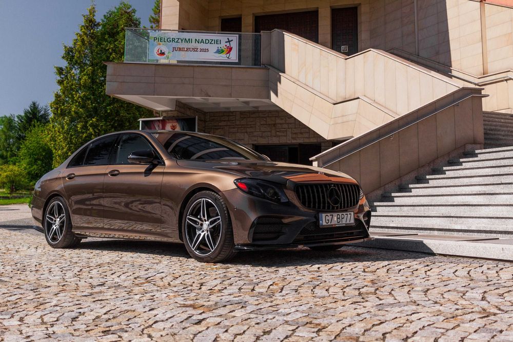Mercedes E43 AMG Samochód na ślub, wesele, wynajem - samochodowe-love