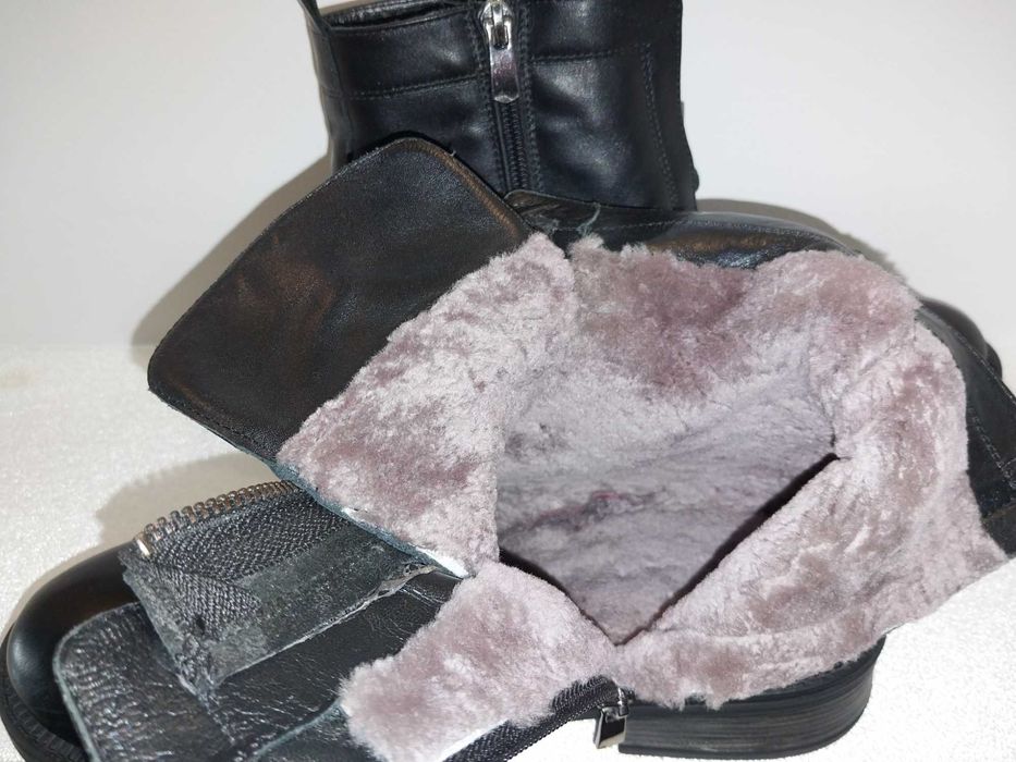 Шкіряне взуття великих розмірів