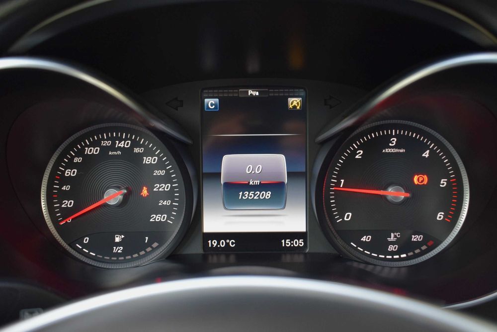 NACIONAL desde 304€ Mês | Mercedes Benz C 180 BlueTEC AMG Line 116cv