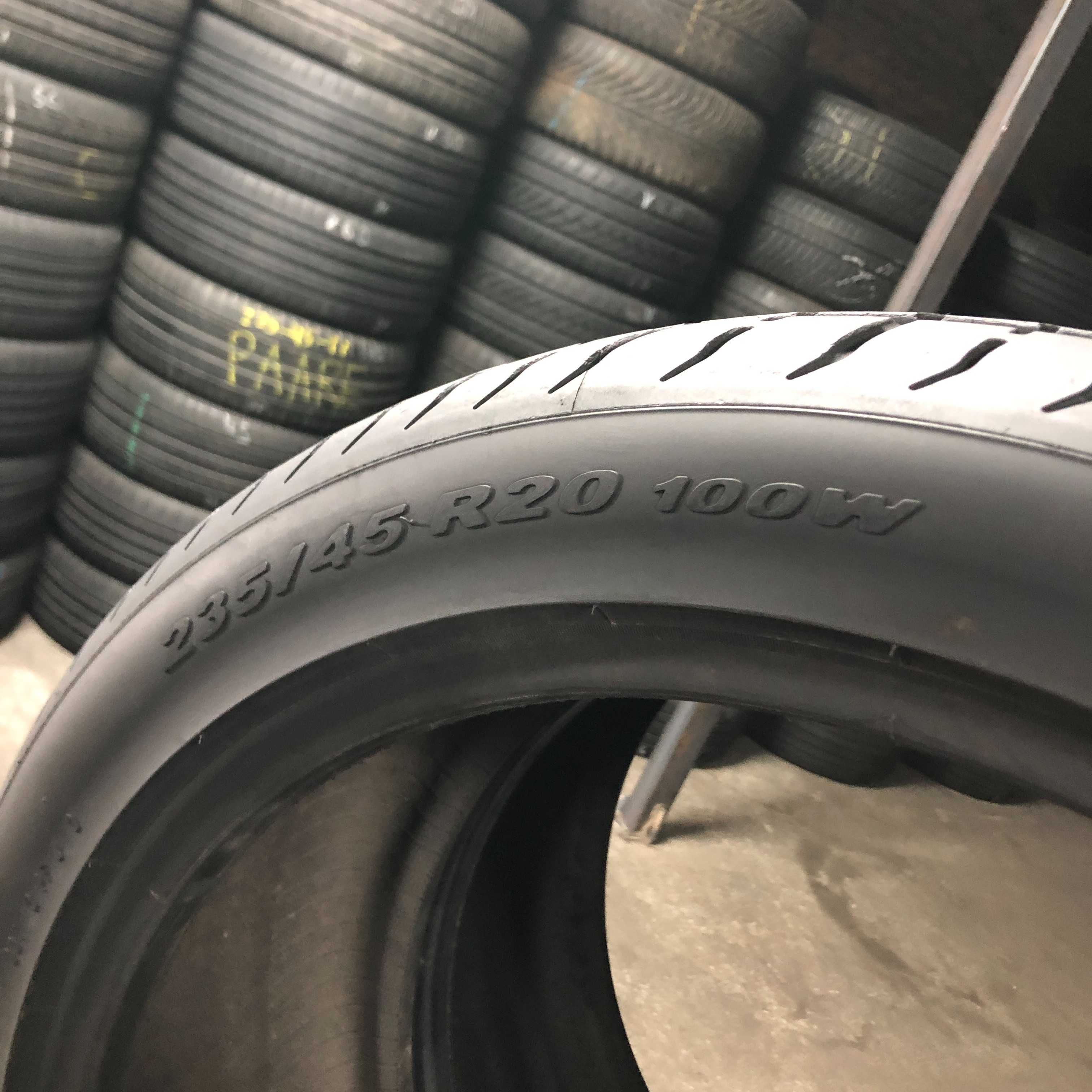 Шини бу 235/45 R20 Pirelli PZero Комплект Літо