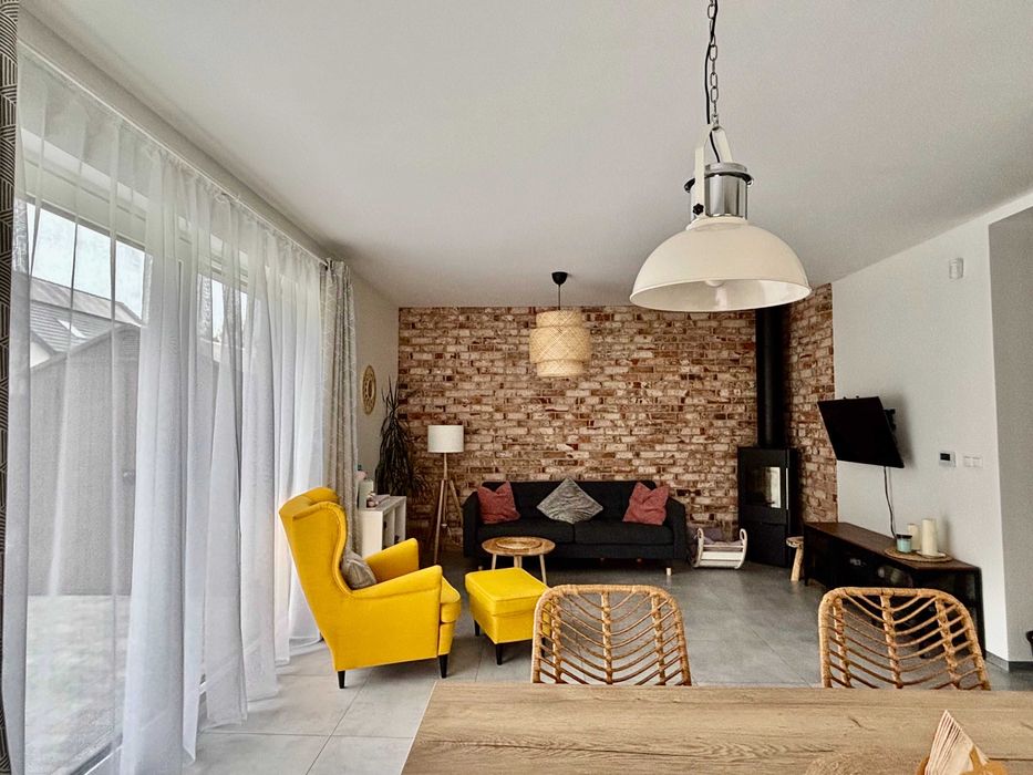 Wyjątkowy dom z widokiem na las i pola