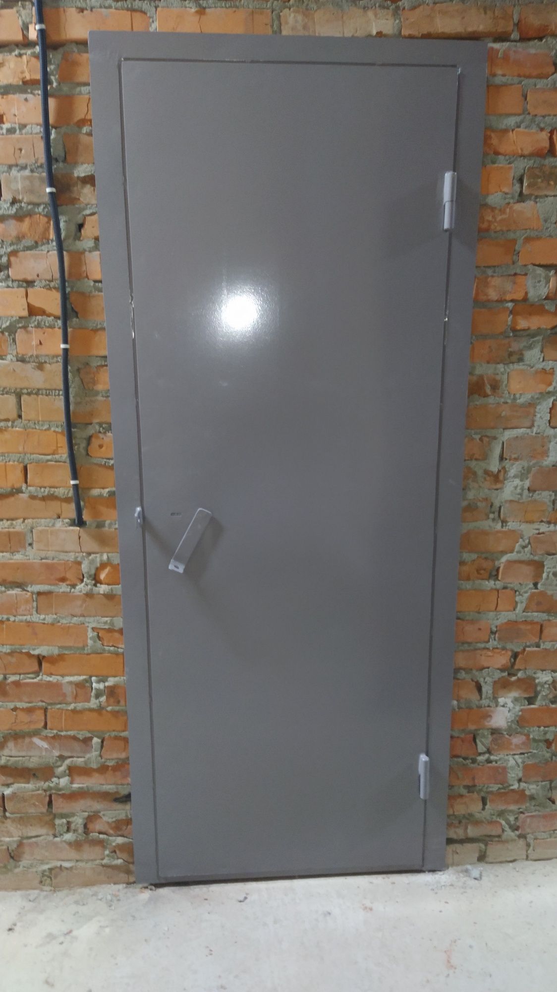 Двері металеві 200*88 НОВІ вхідні з рамою розмір можна під замовлення