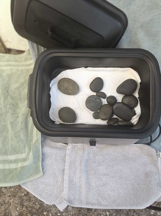 Panela de pedras quentes