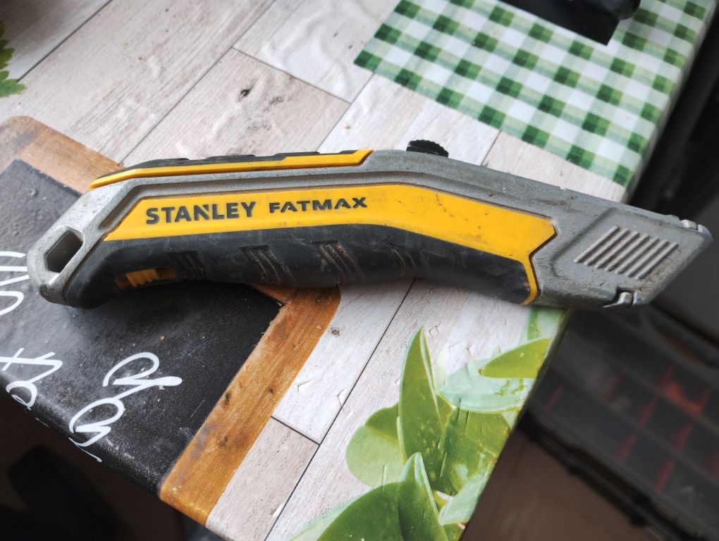 Nóż Stanley Fatmax