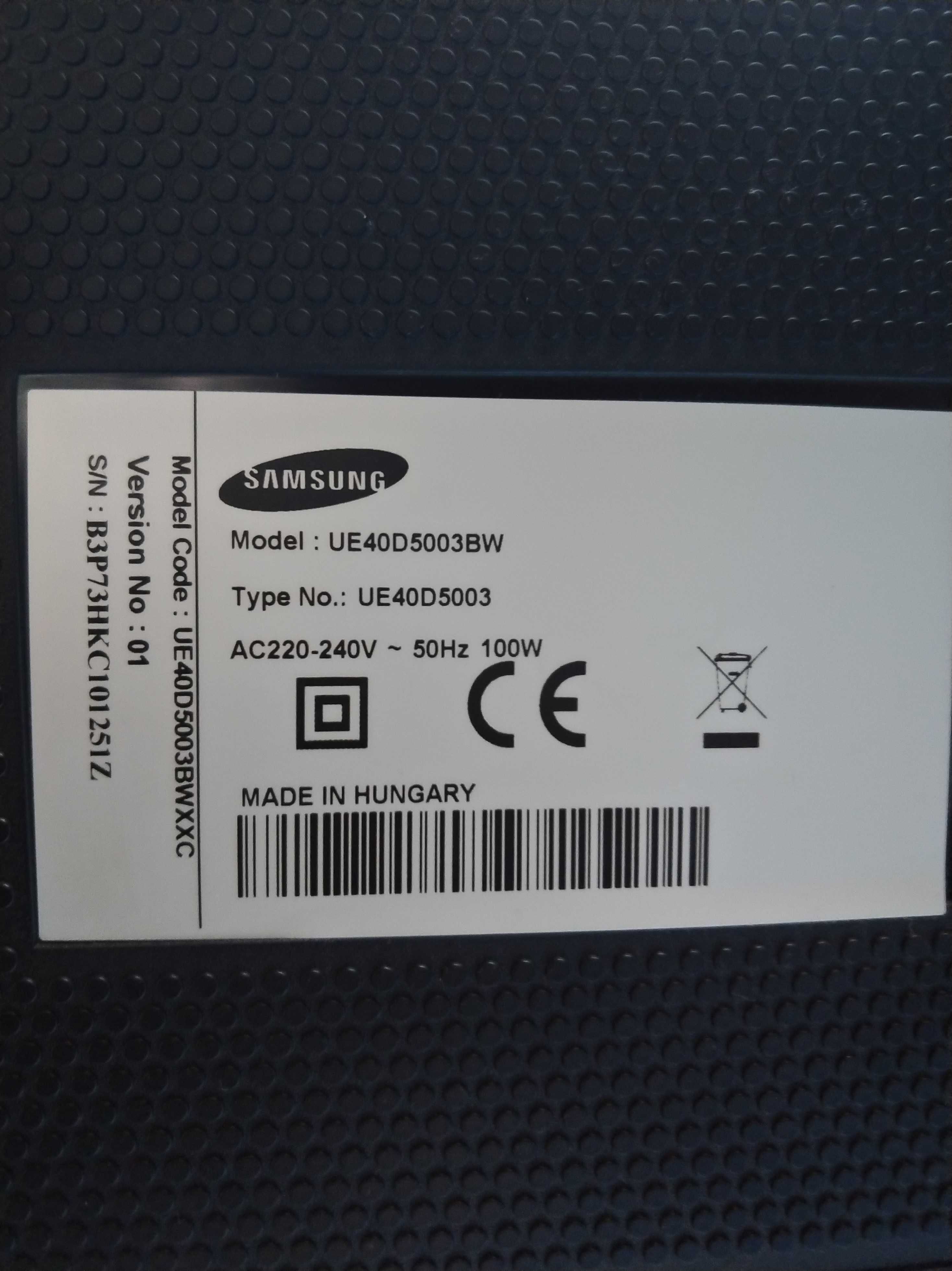 TV Samsung – UE40D5003BW (excelente estado – tudo a funcionar)