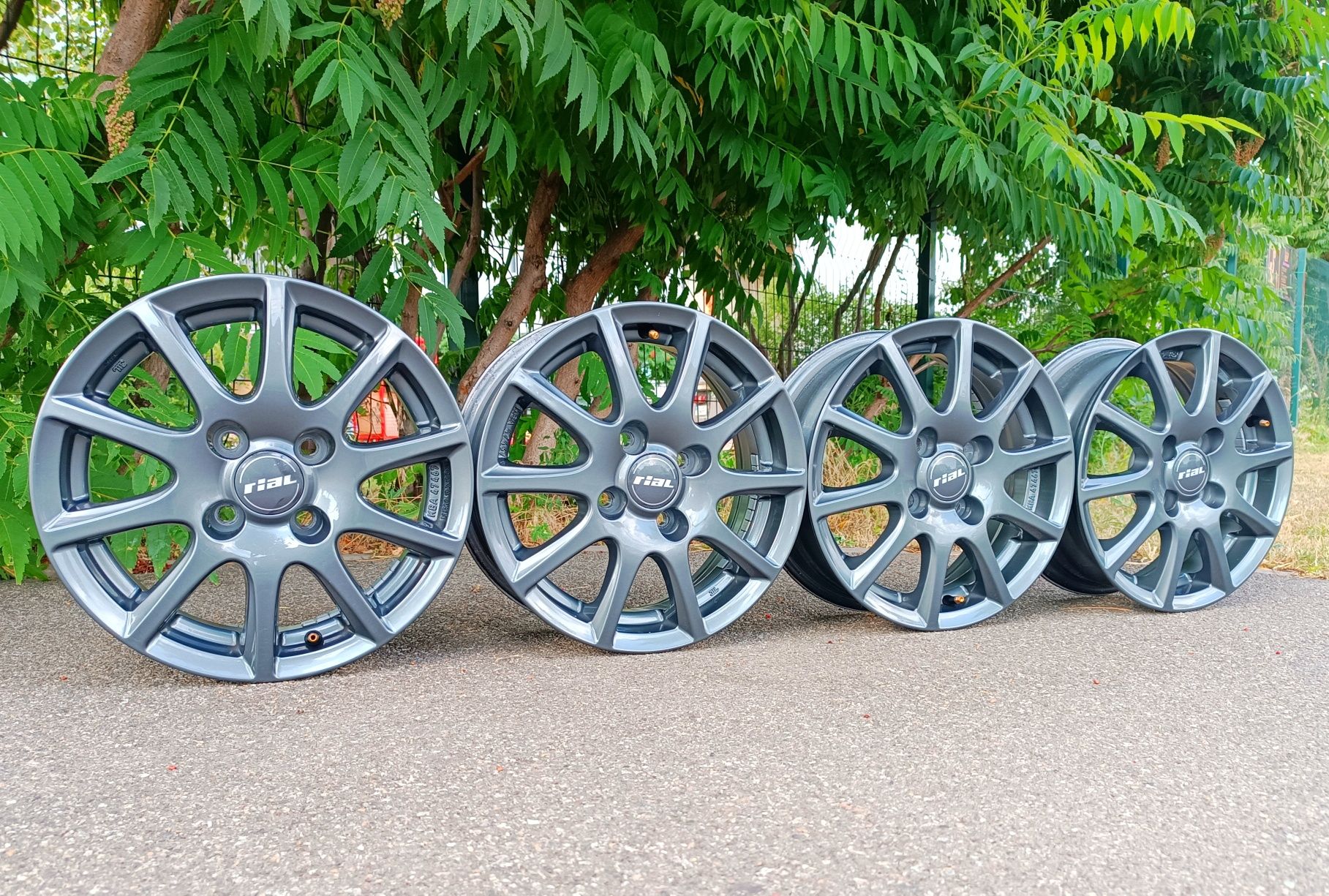 Диски, титани Rial R14 4x100 ET35 J5.5 Авео Ланоc Opel Accent Рено