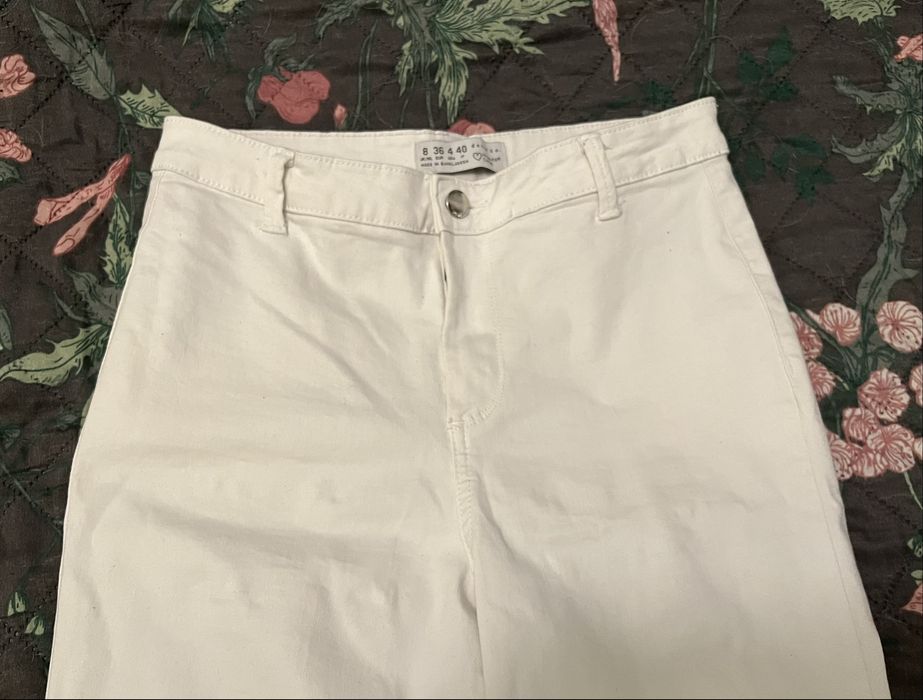 Biale spodnie denim co