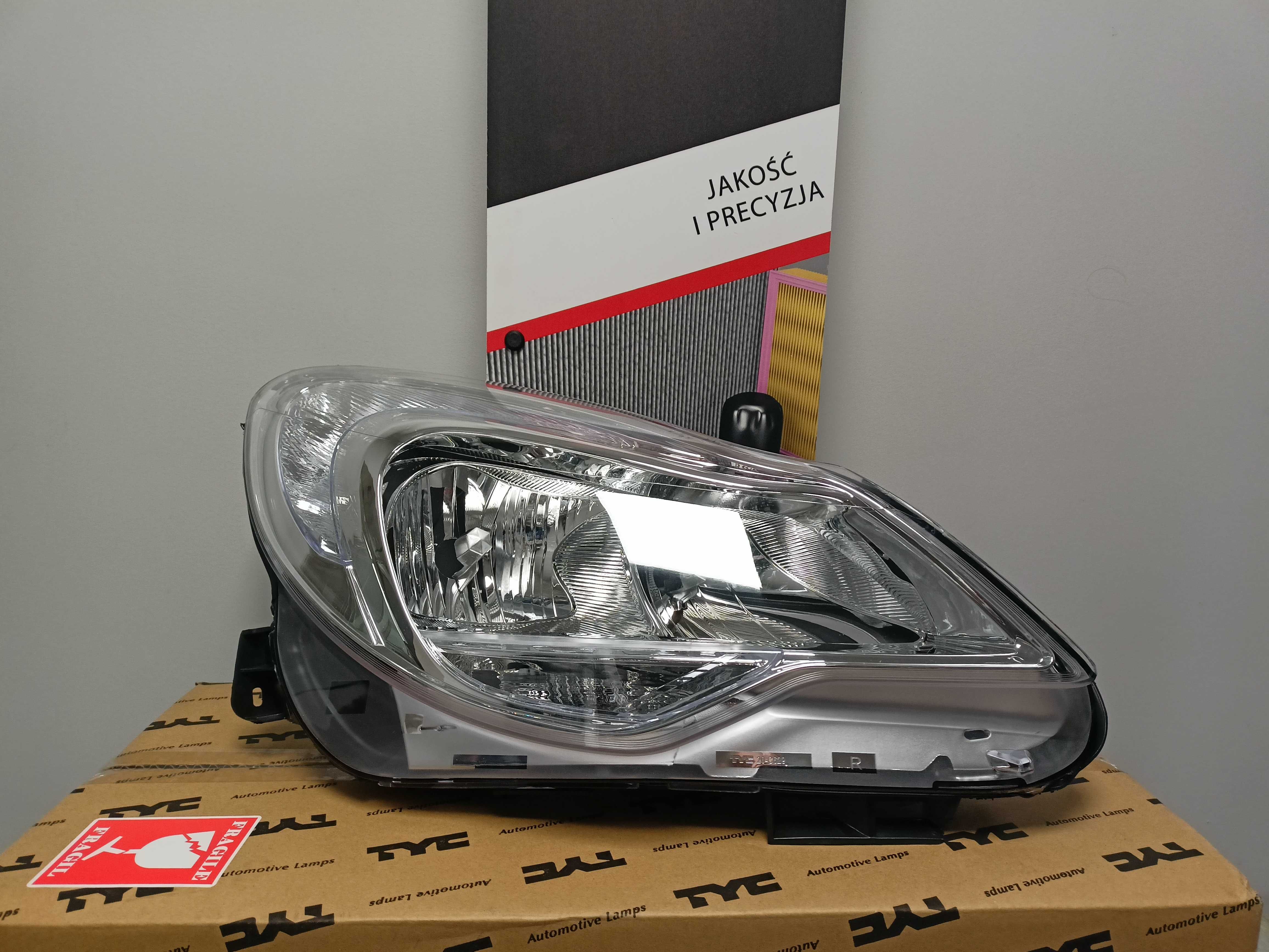 Opel Corsa D 11- Lampa/Reflektor   prawy srebrny H7+H1