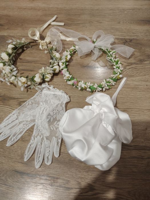 Sukienka komunijna, alba